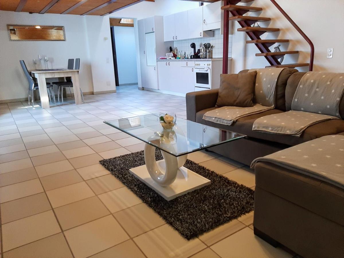 Holidays Homes Il Folletto Quartino ภายนอก รูปภาพ