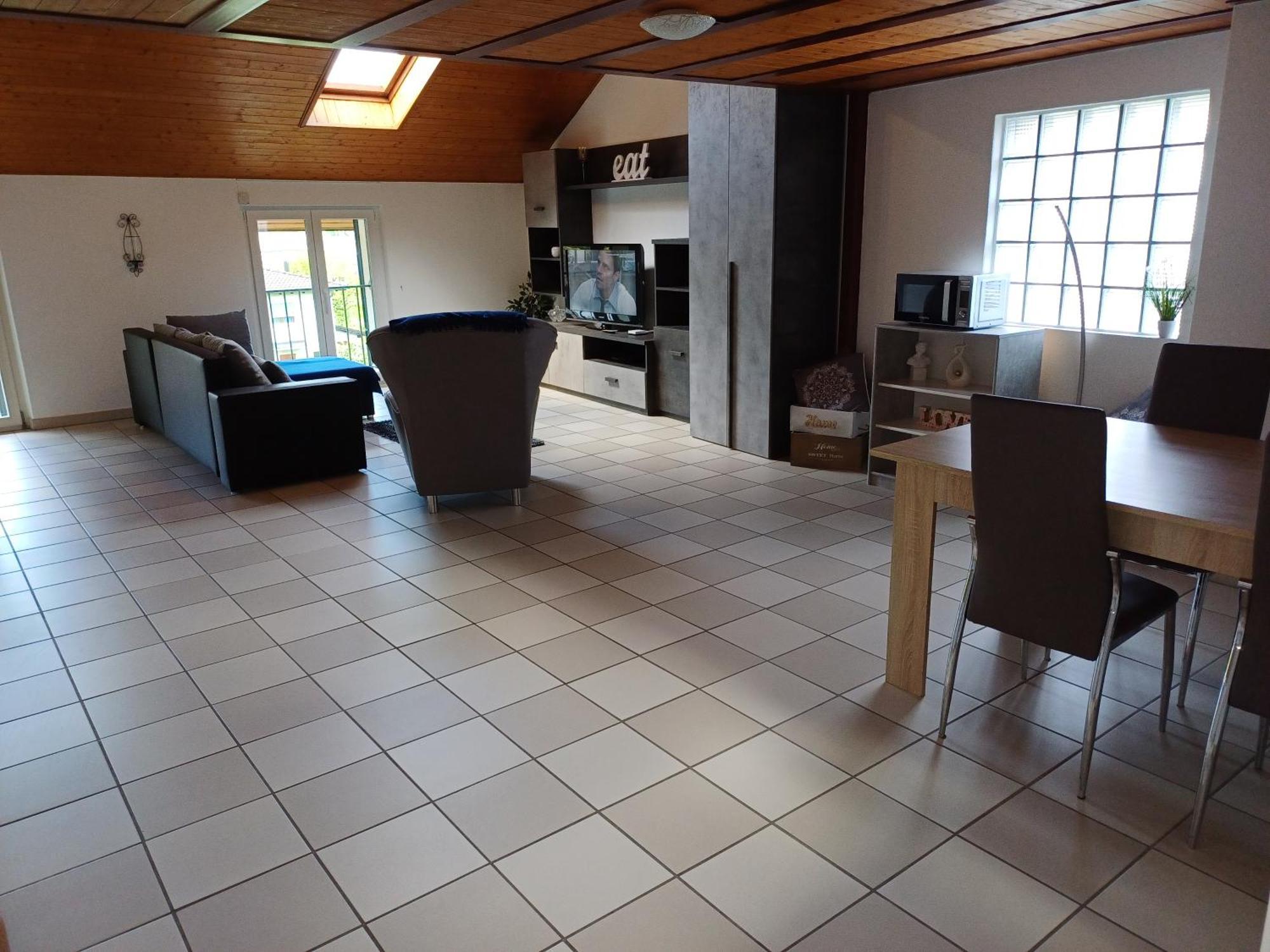 Holidays Homes Il Folletto Quartino ภายนอก รูปภาพ