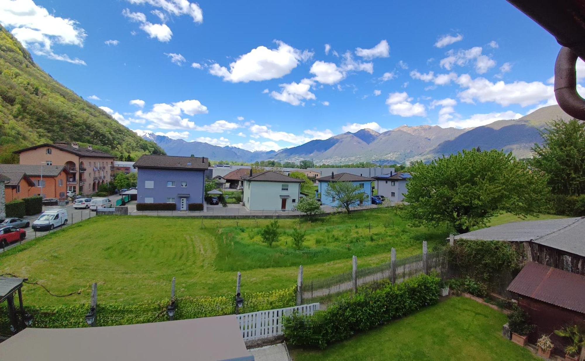 Holidays Homes Il Folletto Quartino ภายนอก รูปภาพ