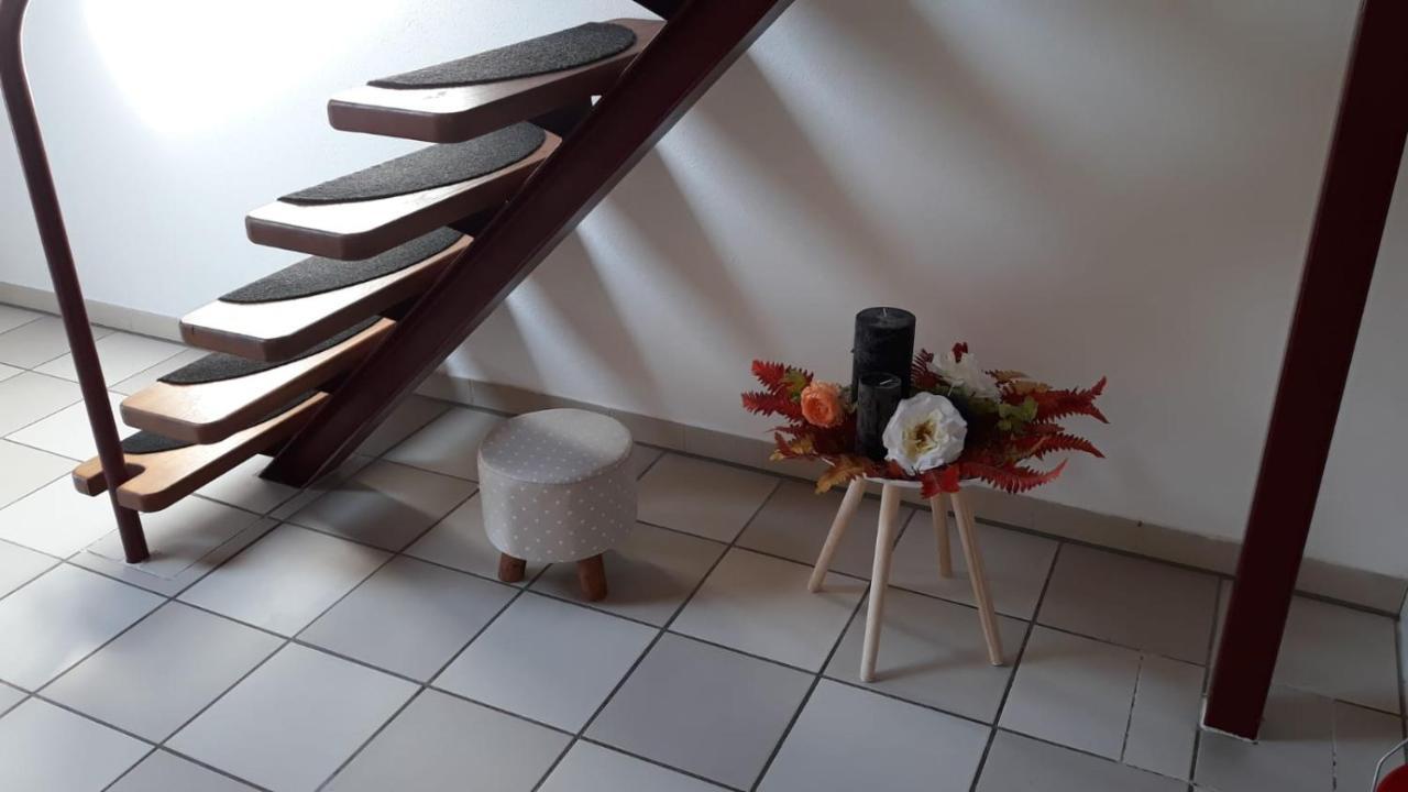 Holidays Homes Il Folletto Quartino ภายนอก รูปภาพ