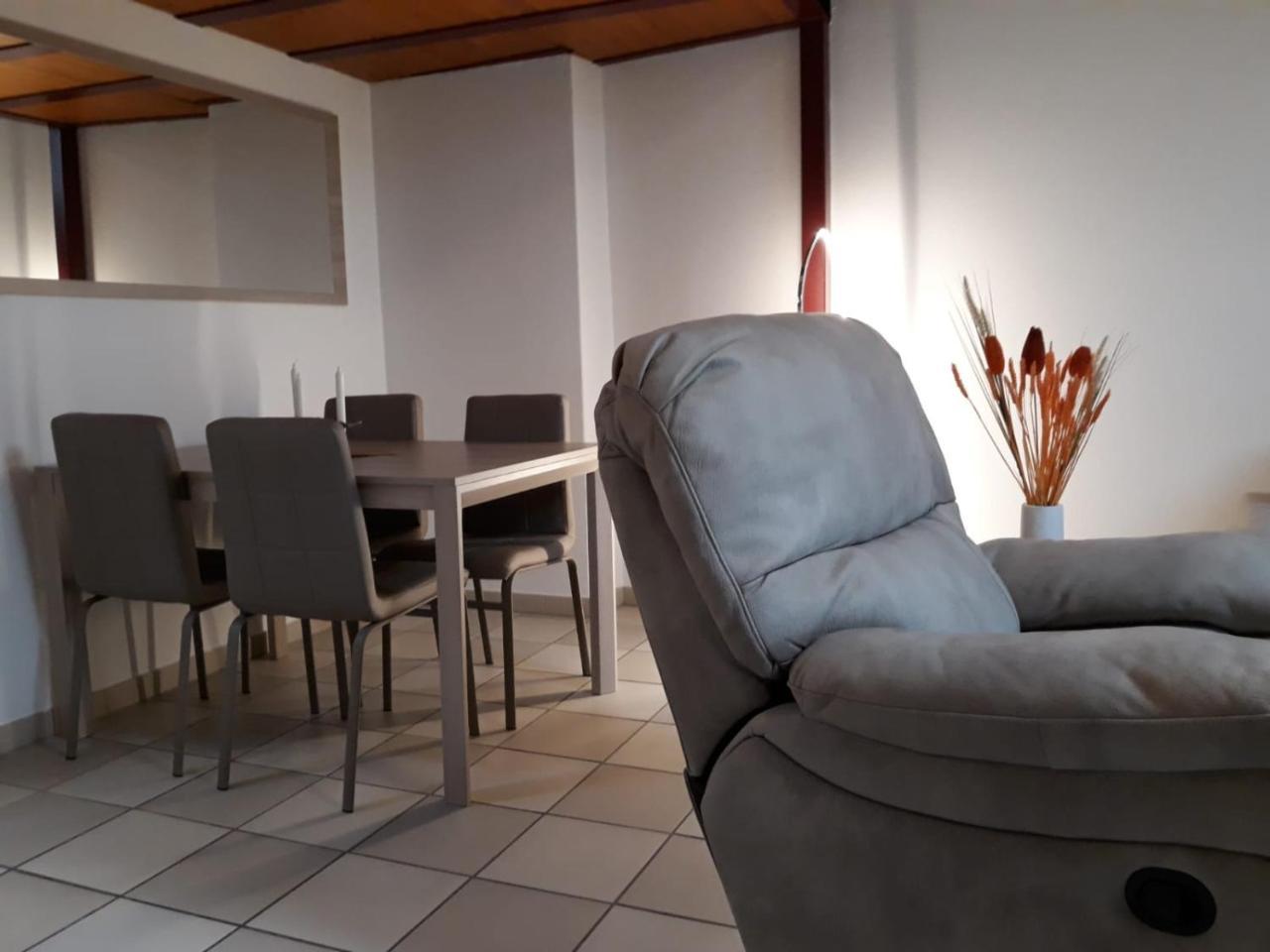 Holidays Homes Il Folletto Quartino ภายนอก รูปภาพ