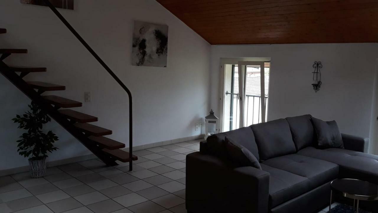 Holidays Homes Il Folletto Quartino ภายนอก รูปภาพ